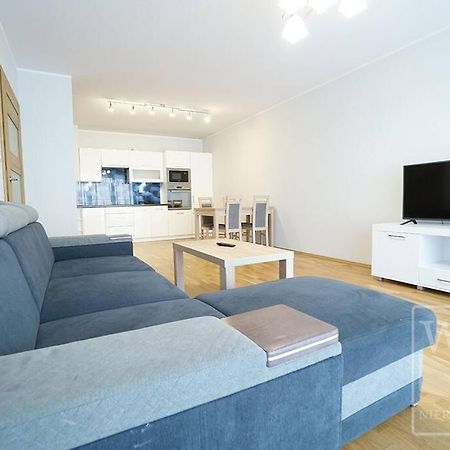 Big Apartment - Old Town - 3 Rooms - Private Parking Wroclaw Dış mekan fotoğraf